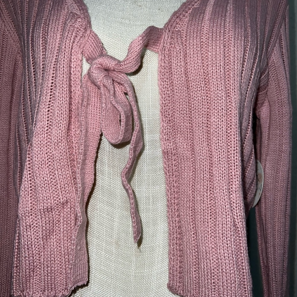 New - Picture 2 of 4